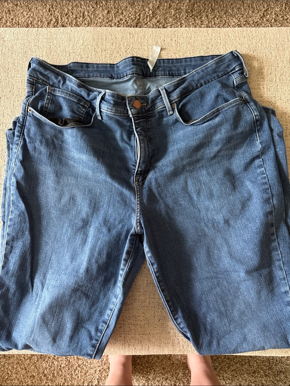 Signature by Levi Strauss Straight-Leg Jeans in Blue Denim